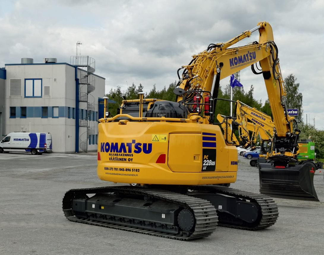 Rear Bar komatsu PC228USLC