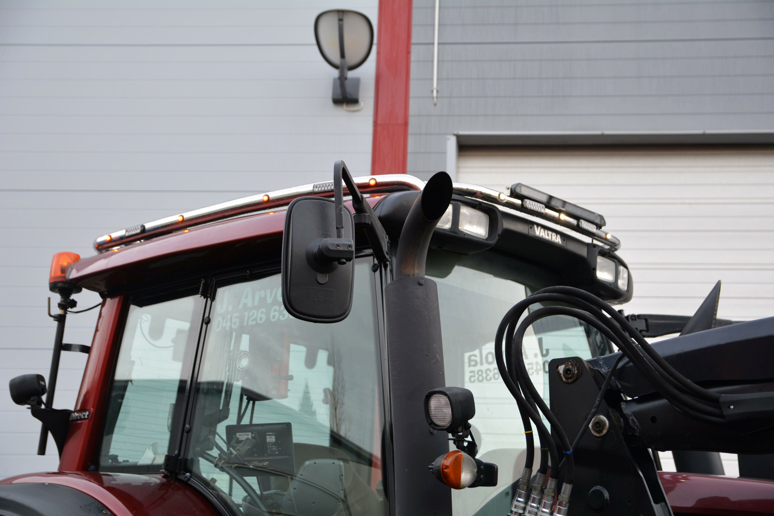 Roof Bar Valtra N/T 1-3 Series (2002-2015) - Image 4