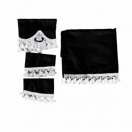 Kuvassa 5-Piece Blackout Curtain Set- Universal