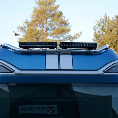 Kuvassa Roof Bar DAF XG+